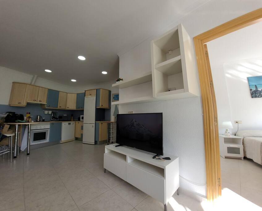 Alojamiento Vela Apartment มิฮาส ภายนอก รูปภาพ